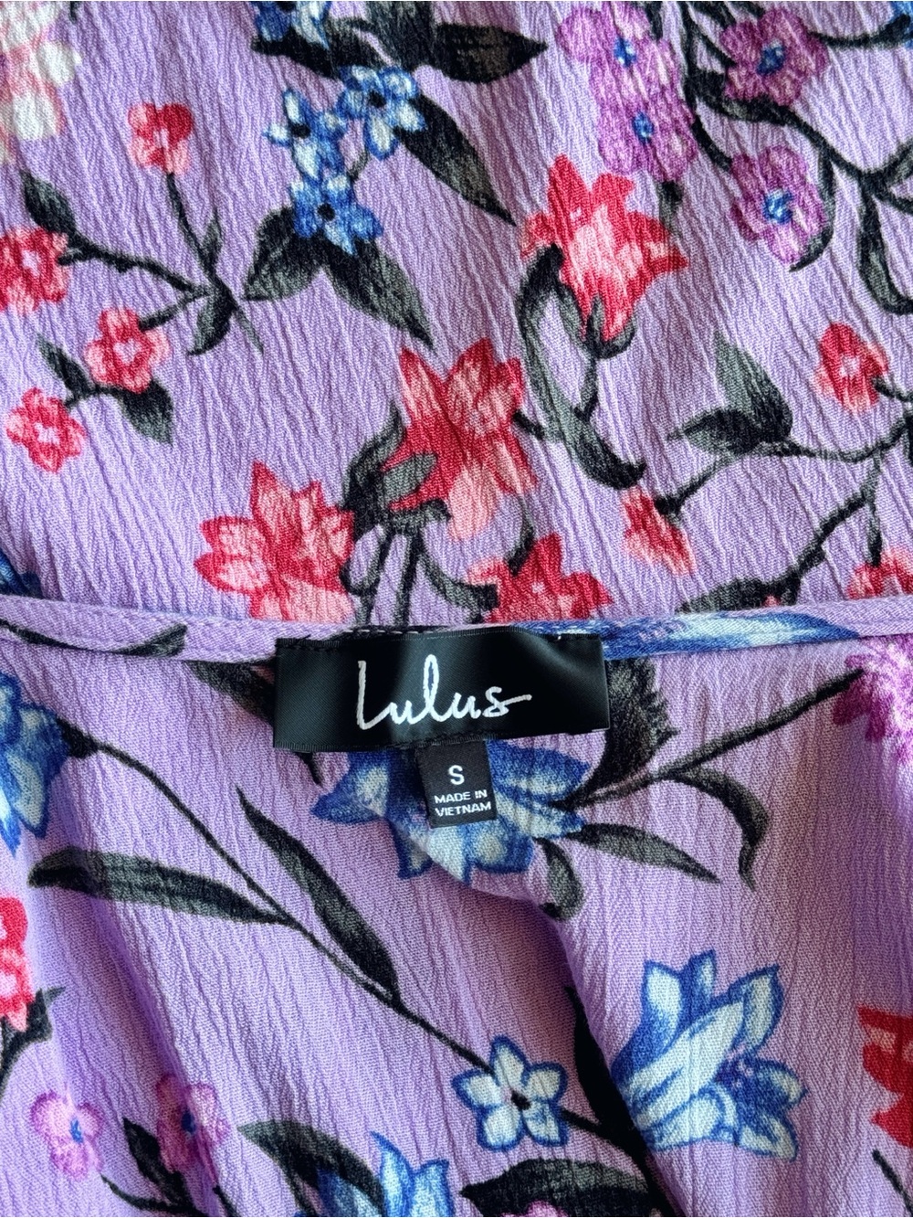 Sz S Lulus Harbor Point Lavender Floral Print Wrap Mini Dress EUC - Picture 5 of 8